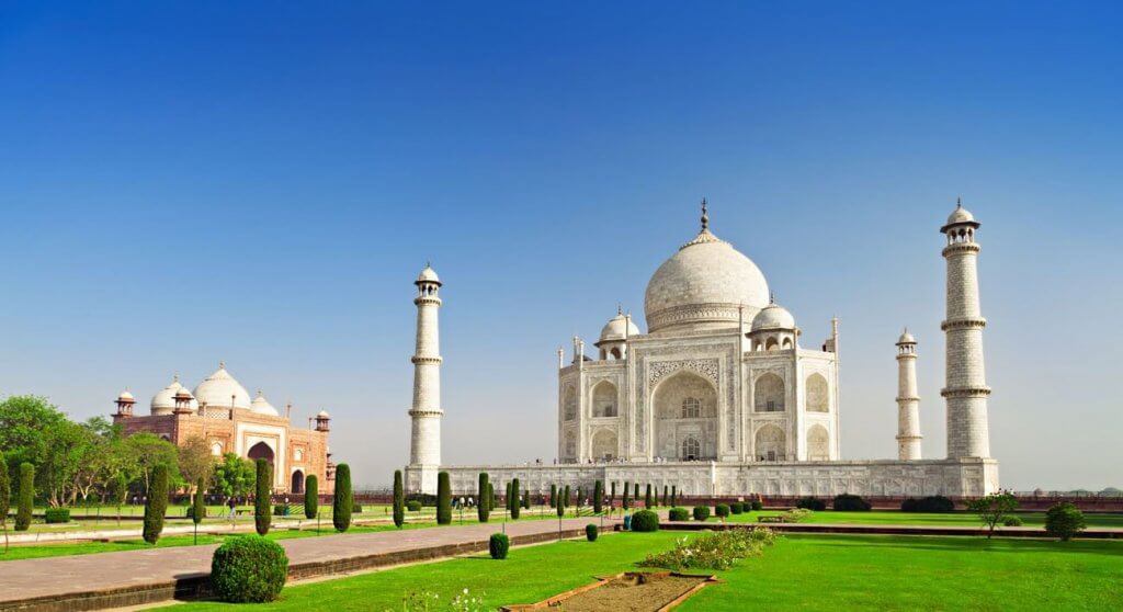 Heritage Beauty Taj Mahal Agra Travelogy India