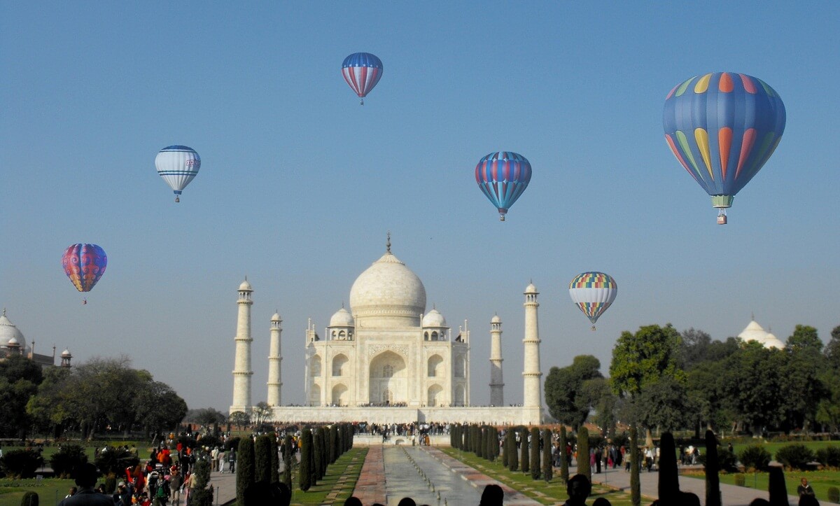 Taj Balloon Festival, Agra