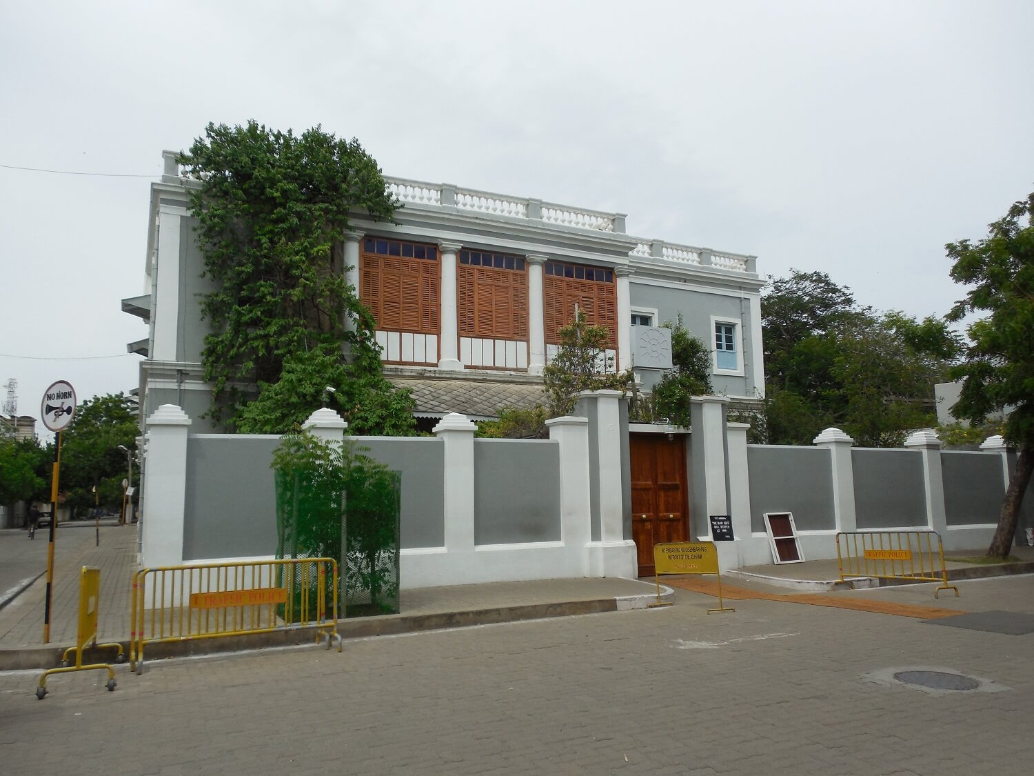 Aurobindo Ashram, Pondicherry