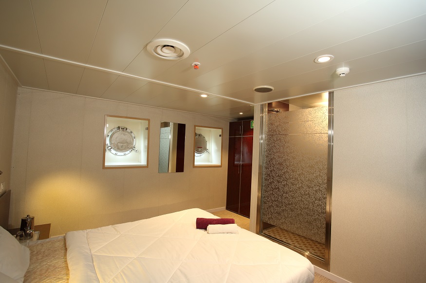 Cabins in Angria Cruise from Mumbai to goa