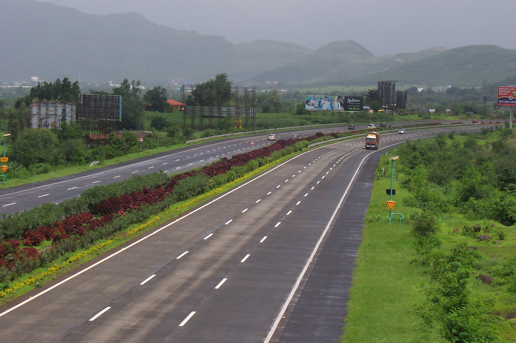Mumbai to Pune Expressway