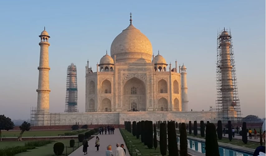 Morning View of Taj Mahal