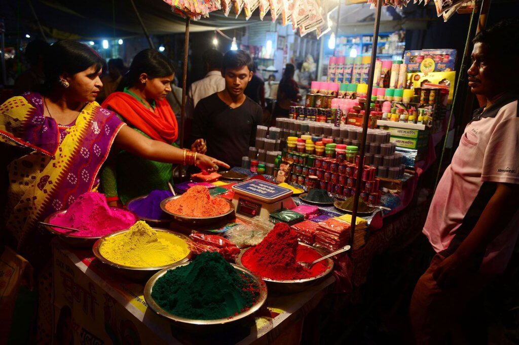 Shopping in Holi Festival