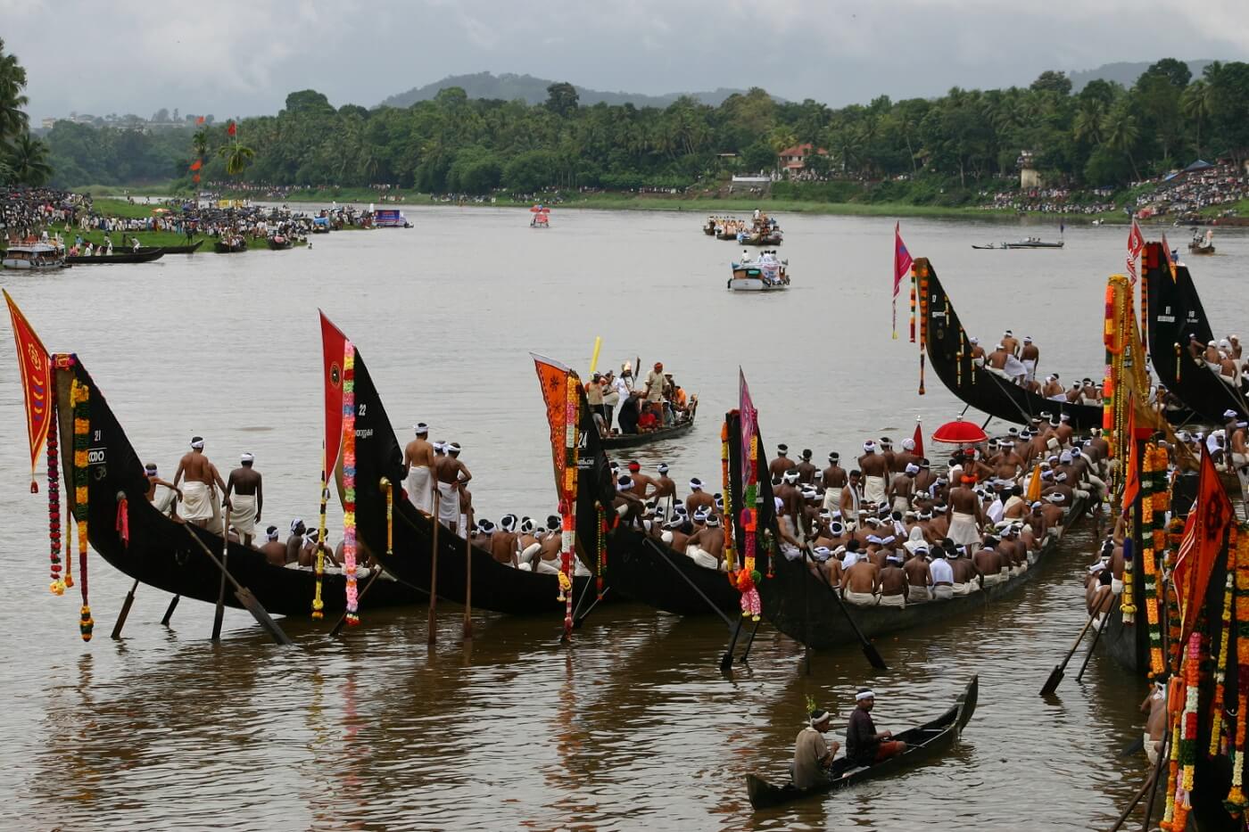 Vallamkali Snake Boat Race at Onam Kerala