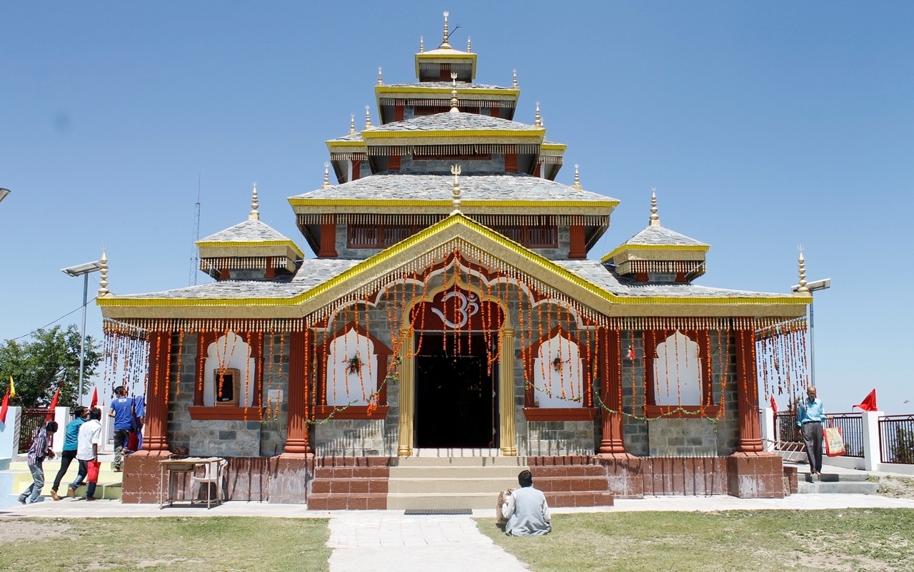 Surkanda Devi Temple Kanatal