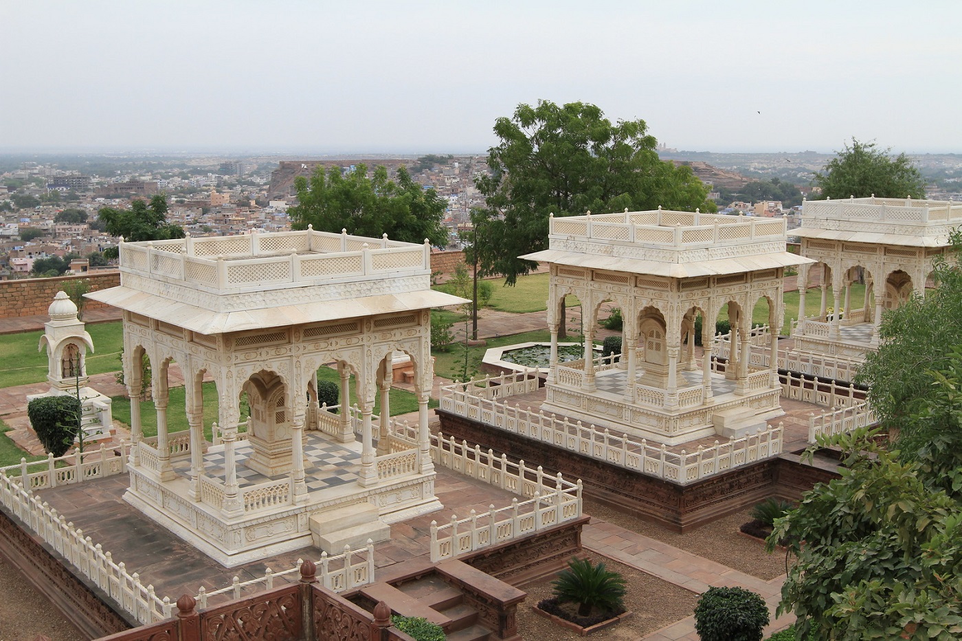 A complete Information about Jaswant Thada Jodhpur - History, Timing
