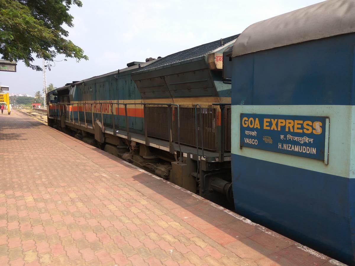 Goa Express Vasco Da Gama-Londa