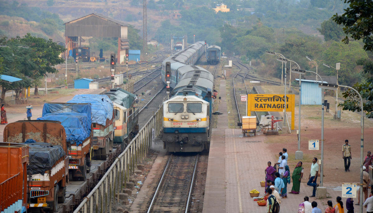 Matsyagandha Express Ratnagiri - Mangalore