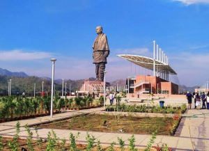 Statue of Unity in Gujarat, India - World's Tallest Statue